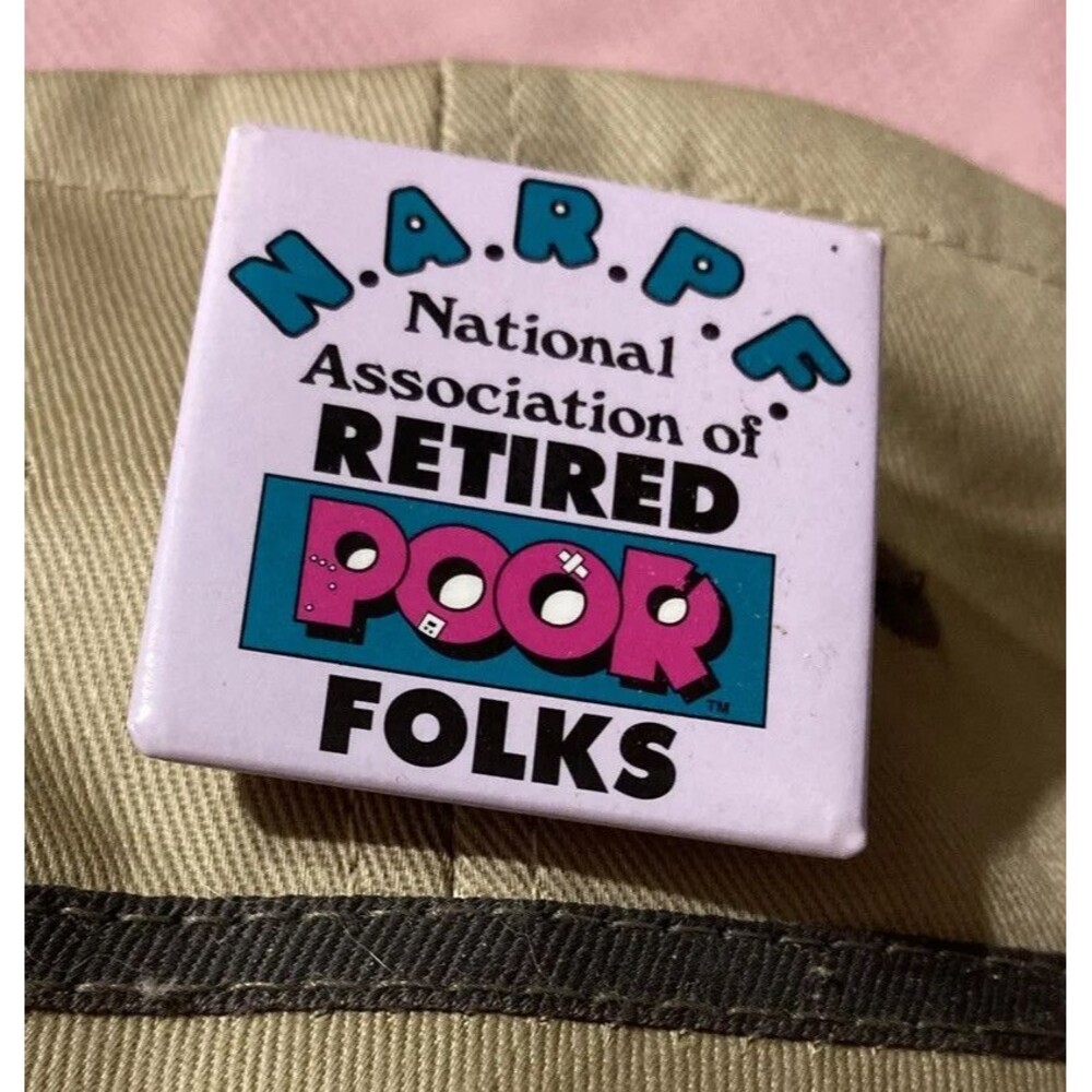 Funny Gag Gift Retired Senior Citizen Retirement Pin Button Over The Hill Old Ma